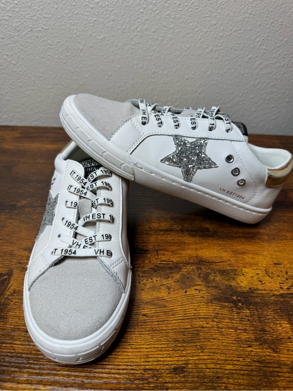 Vintage Havana White Silver Glitter Star Sneakers Gold Heel Women’s 7